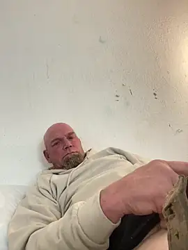 sofnhornyforu online show from 04/10/26, 08:46