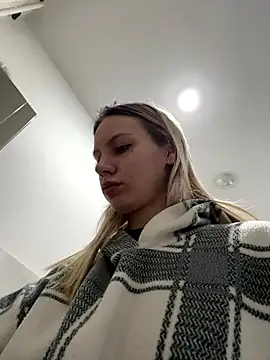 Snapshot of cherry25 chatting on 01/18/26, 06:50 cherry25 online show from 01/18/26, 06:50