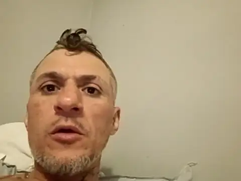 Snapshot of Merdaman1871 chatting on 02/09/26, 05:22 Merdaman1871 online show from 02/09/26, 05:22