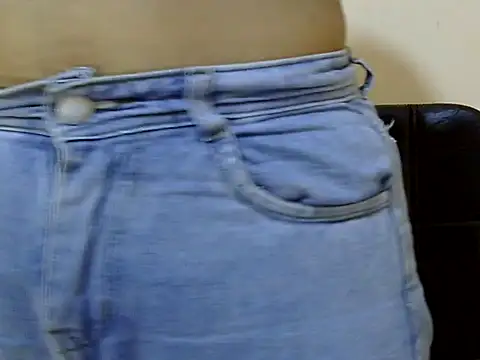 Snapshot of midnight_prisha chatting on 02/18/26, 04:41 midnight prisha online show from 02/18/26, 04:41