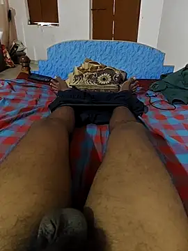 Snapshot of modelSpidy chatting on 03/03/26, 09:15 modelSpidy online show from 03/03/26, 09:15