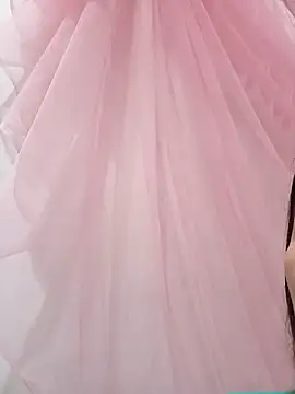 Phoebe-e online show from 04/03/26, 11:58