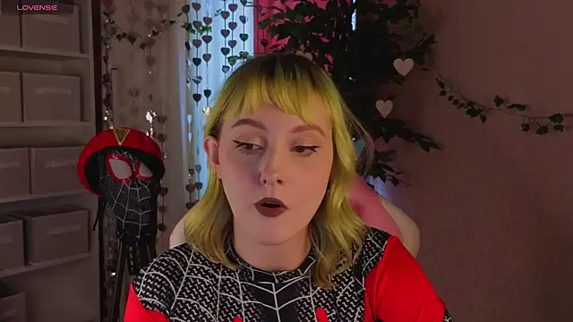 Roziett Belle online show from 03/06/26, 09:06