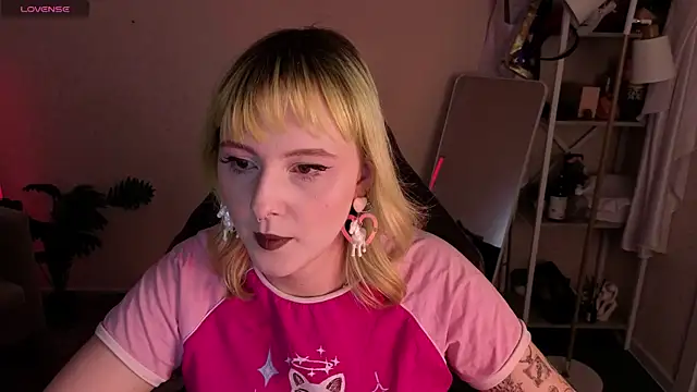 Roziett Belle online show from 03/26/26, 09:15