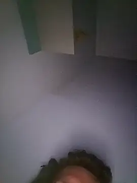 Snapshot of zafiro19@xh chatting on 04/03/26, 08:18 zafiro19xh online show from 04/03/26, 08:18