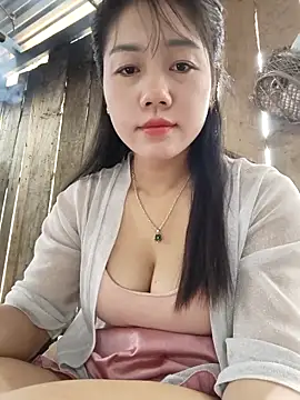 Snapshot of Ngocmai_lazdy chatting on 02/06/26, 03:44 Ngocmai lazdy online show from 02/06/26, 03:44