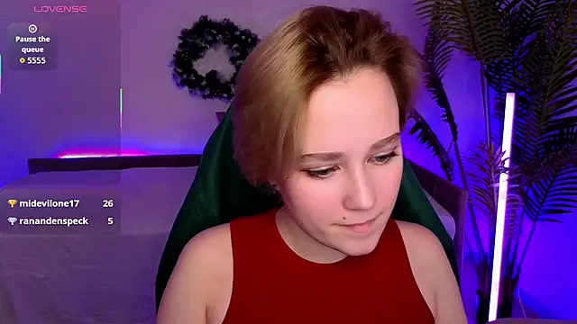 Ellie Heavenly online show from 01/15/26, 08:30