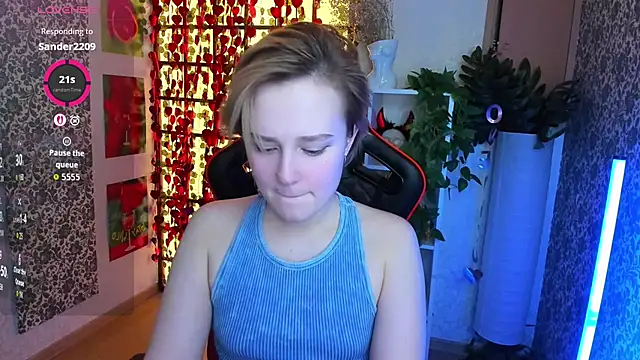 Ellie Heavenly online show from 02/28/26, 08:37