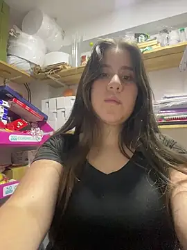 Scarlet noire outdoors  online show from 01/16/26, 12:14