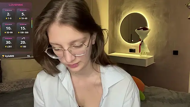 ChrisAmott online show from 05/03/26, 04:24