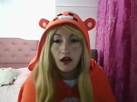 Snapshot of Natashasex3x chatting on 02/08/26, 02:48 Natashasex3x online show from 02/08/26, 02:48