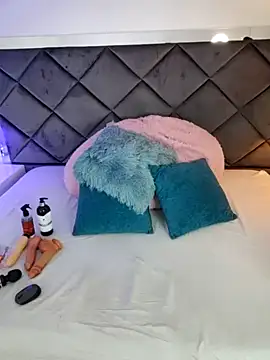 Lucia fastcollins online show from 01/15/26, 01:05