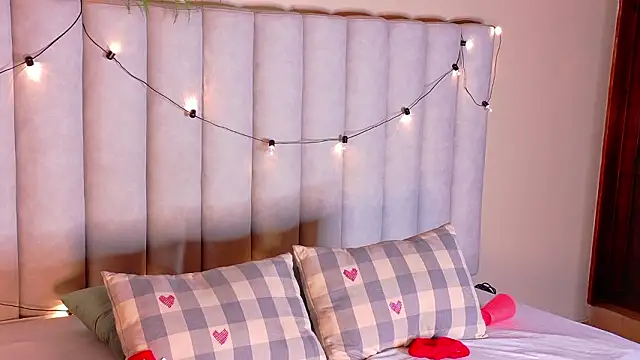 ChloeeMiller   online show from 03/02/26, 02:25