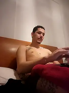 Snapshot of rodrigovianacastelo chatting on 01/15/26, 11:59 rodrigovianacastelo online show from 01/15/26, 11:59