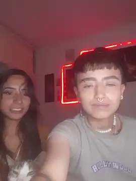 AlexxaAndRileyy online show from 02/02/26, 12:09