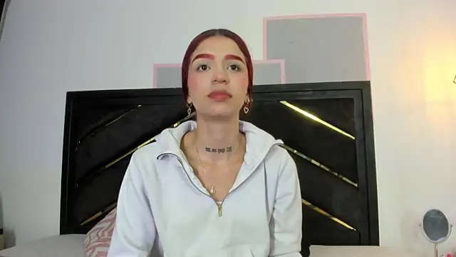 april jones05 online show from 05/01/26, 12:43