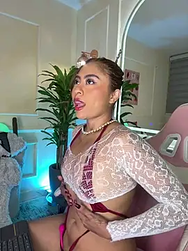 Snapshot of ThamaraGen_ chatting on 05/19/26, 01:11 ThamaraGen online show from 05/19/26, 01:11