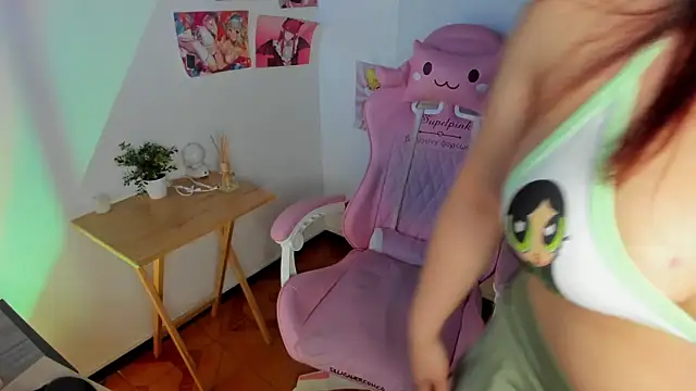 Snapshot of Ale_Alej chatting on 02/28/26, 12:39 Ale Alej online show from 02/28/26, 12:39