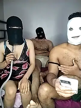 Snapshot of Mido_0786 chatting on 02/05/26, 07:46 Mido 0786 online show from 02/05/26, 07:46