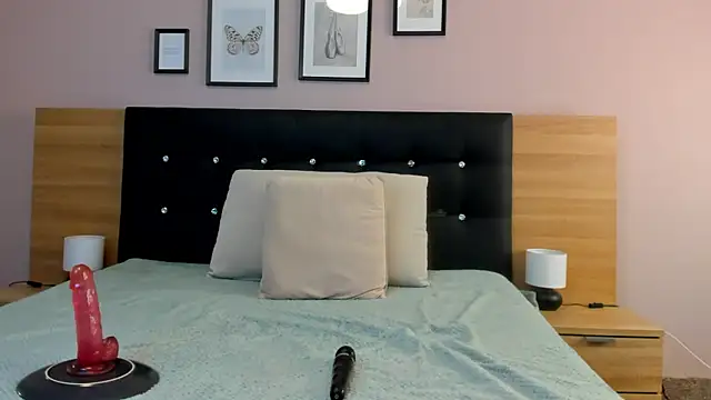 Snapshot of vicky_squirtz chatting on 01/14/26, 06:08 vicky squirtz online show from 01/14/26, 06:08