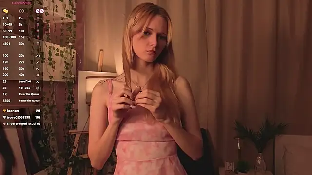 JuanaSumma online show from 04/17/26, 06:05