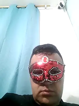 Snapshot of TWOLOVE16 chatting on 02/05/26, 01:54 TWOLOVE16 online show from 02/05/26, 01:54