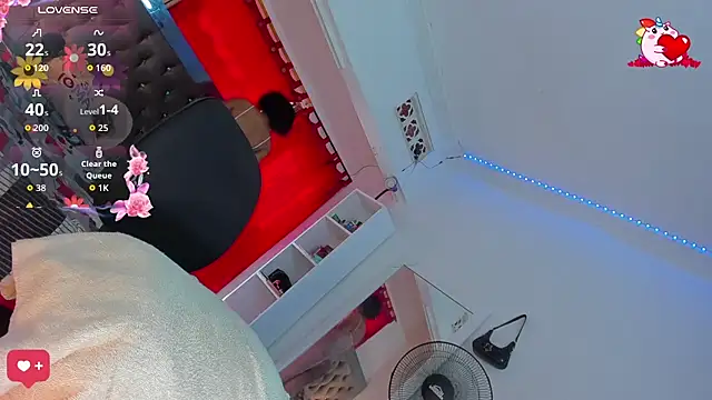 valeria 19x online show from 06/26/26, 03:05