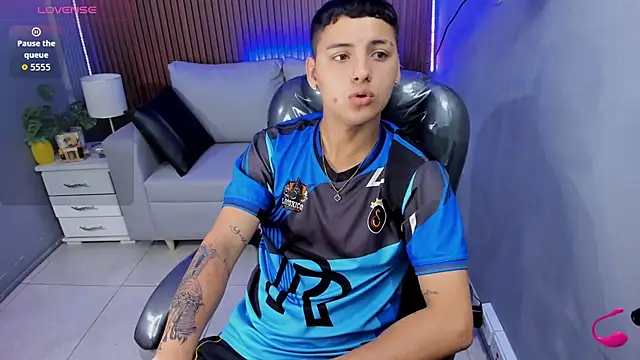 Liam9  online show from 02/12/26, 12:00