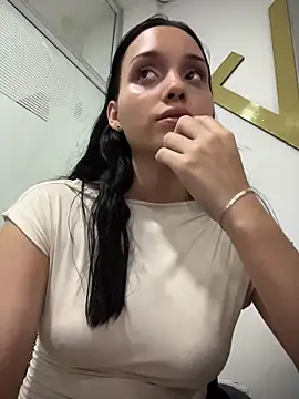 Snapshot of xXxSamantha__ chatting on 02/08/26, 12:47 xXxSamantha online show from 02/08/26, 12:47