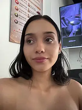 Snapshot of xXxSamantha__ chatting on 02/08/26, 04:43 xXxSamantha online show from 02/08/26, 04:43