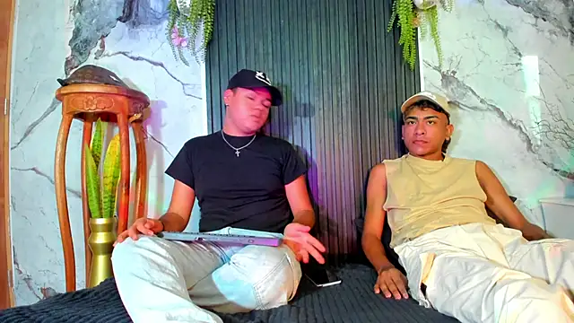 KeenNir cruz online show from 01/14/26, 08:25