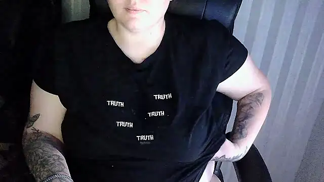 OskaAh online show from 01/15/26, 03:11