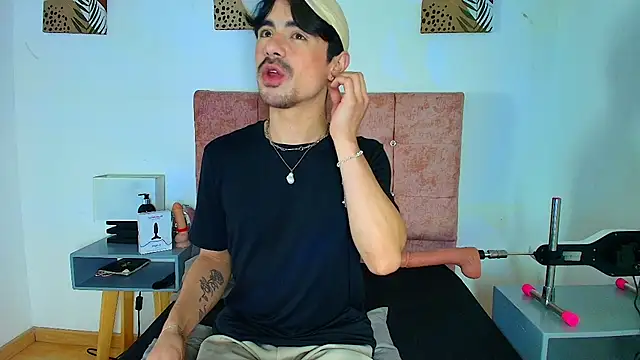 Snapshot of Ethan_Briggs_ chatting on 02/06/26, 04:06 Ethan Briggs online show from 02/06/26, 04:06