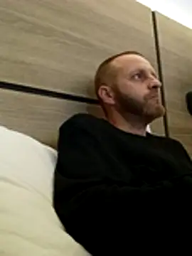 Snapshot of sterng6969 chatting on 02/15/26, 03:03 sterng6969 online show from 02/15/26, 03:03