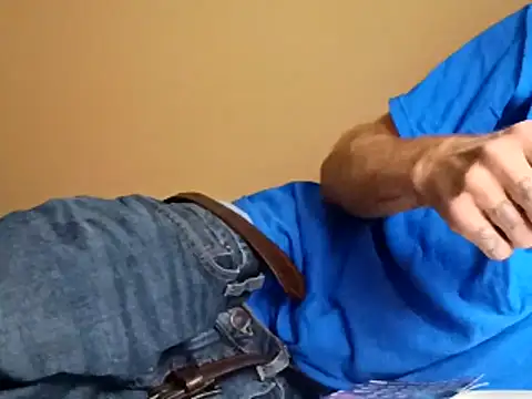 Snapshot of sterng6969 chatting on 02/24/26, 05:27 sterng6969 online show from 02/24/26, 05:27