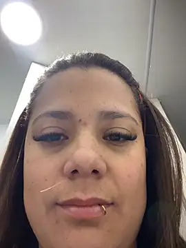 Snapshot of Pretty__Milf chatting on 02/26/26, 09:19 Pretty Milf online show from 02/26/26, 09:19