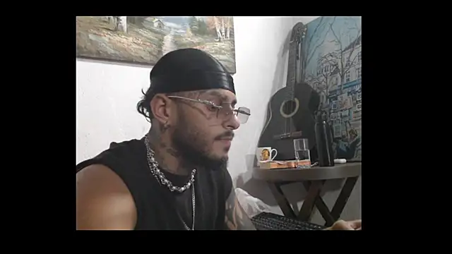 liyamjunior online show from 02/15/26, 04:42