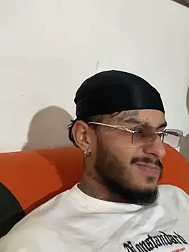 liyamjunior online show from 02/23/26, 06:49