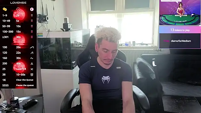 Rayzel White online show from 06/04/26, 03:07
