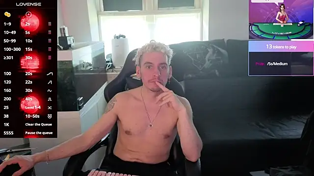 Rayzel White online show from 06/20/26, 01:58