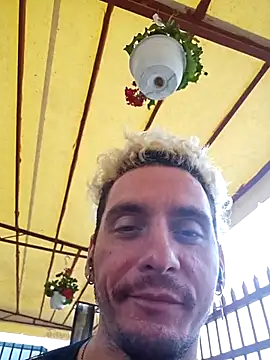 Rayzel White online show from 07/22/26, 11:13