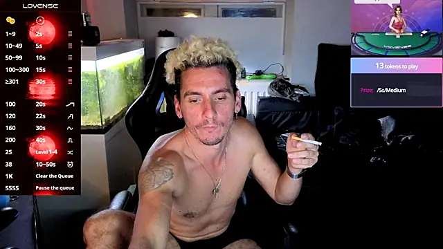 Rayzel White online show from 08/02/26, 08:07
