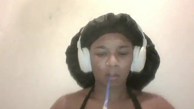 Snapshot of xxxdanidoomsdayxxx chatting on 02/11/26, 02:05 xxxdanidoomsdayxxx online show from 02/11/26, 02:05