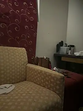 prettiexotic online show from 05/07/26, 06:30