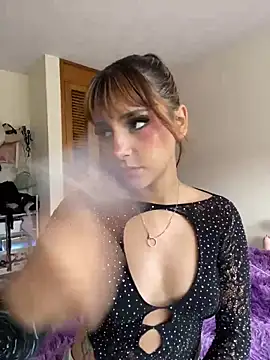 ivy-777 online show from 04/11/26, 10:14