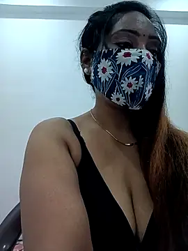 Your-Sasha7 online show from 04/17/26, 06:27