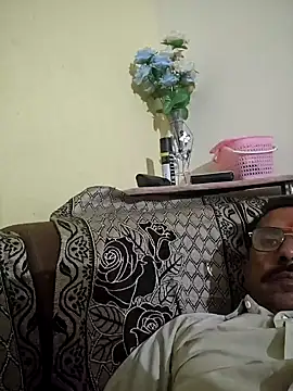 dream king 1985 online show from 03/25/26, 04:24