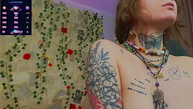 Lappyloo online show from 02/15/26, 07:51