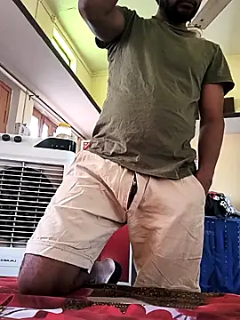 Hottlund6 online show from 04/15/26, 01:45