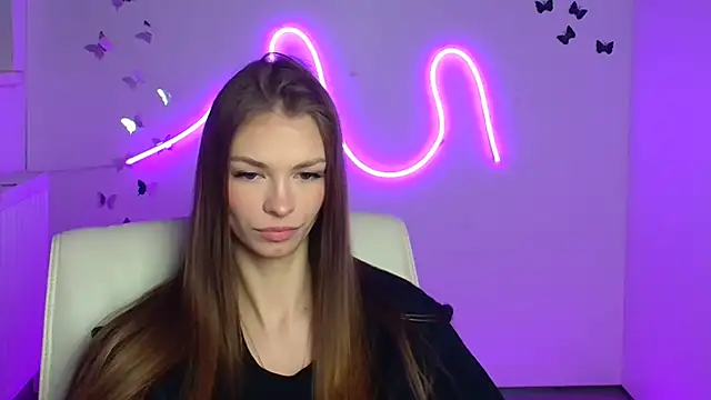 Snapshot of Lina_Loveuu chatting on 02/25/26, 12:26 Lina Loveuu online show from 02/25/26, 12:26